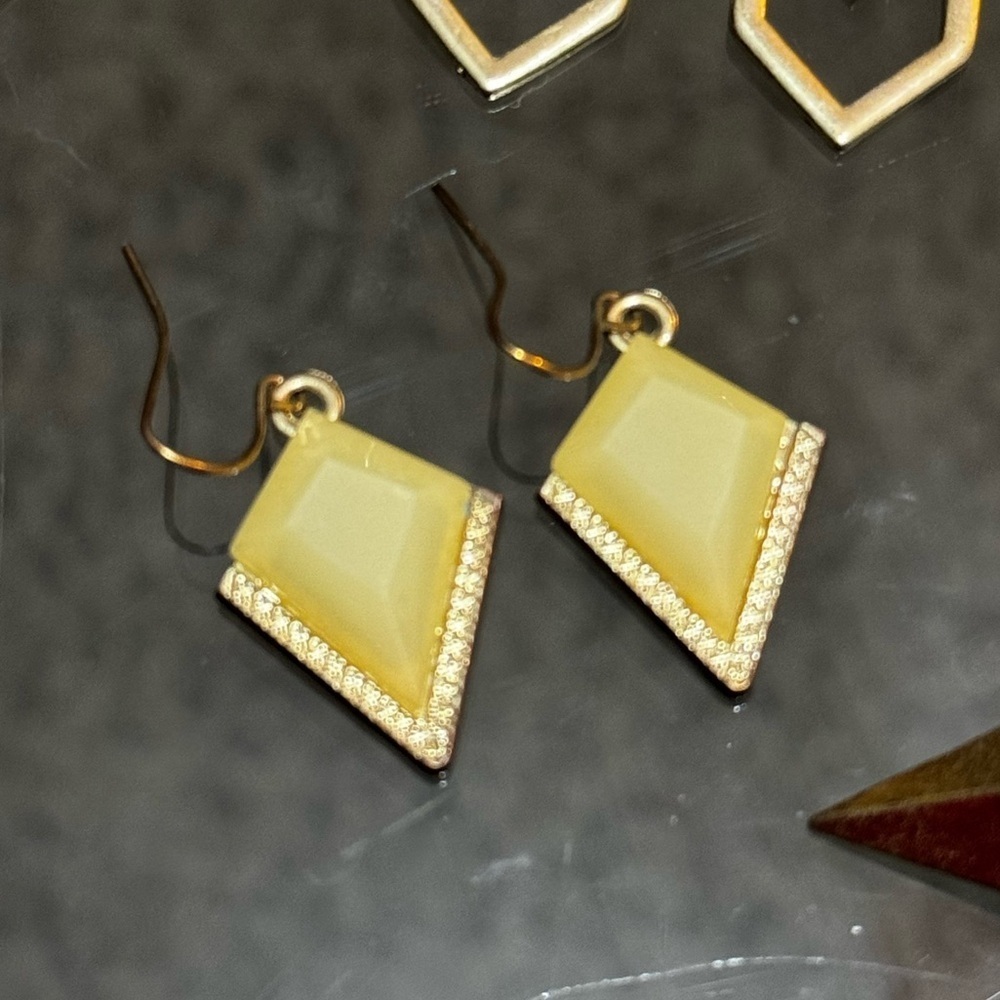 Gold Necklace & Earring Jewelry Bundle - Picture 3 of 5